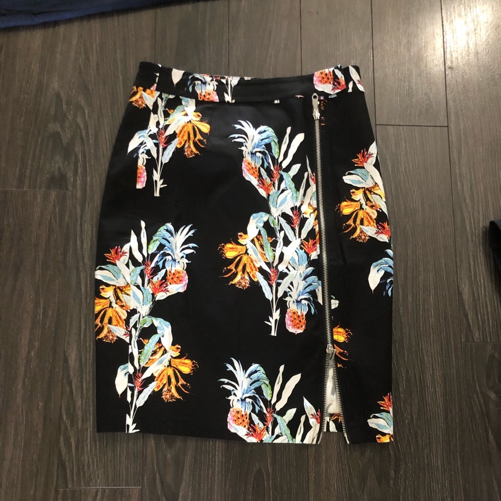 A line Flower patter Rebecca Minkoff skirt